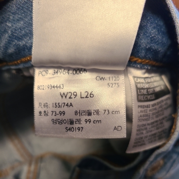 LEVIS Wedgie Straight Button Fly 100% Cotton Distressed Selvedge Jeans SZ 29 - Picture 3 of 5